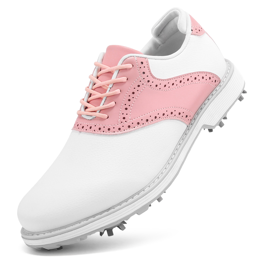 Golf sports shoes are non slip - Golf Equipment Rental บทวิจารณ์และราคา
